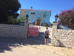 Casa for sale